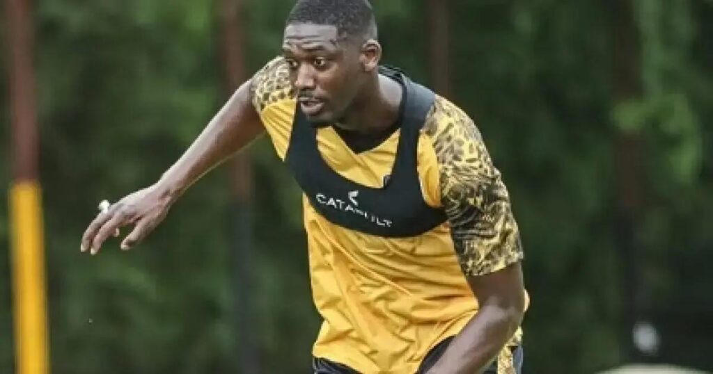 Amazonas contrata Yaya Sanogo para a Série B do Campeonato Brasileiro