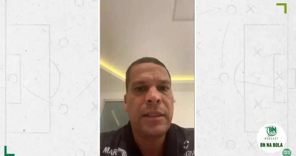 Armando Filho critica condições do gramado do Estádio Adauto Moraes