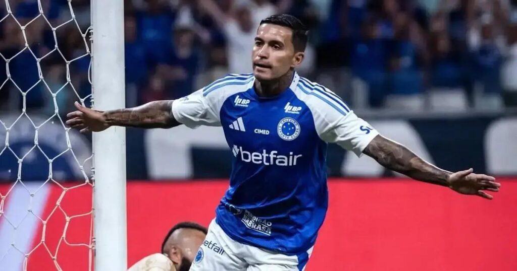 Dudu é cortado do Cruzeiro após declaração polêmica e gera repercussão