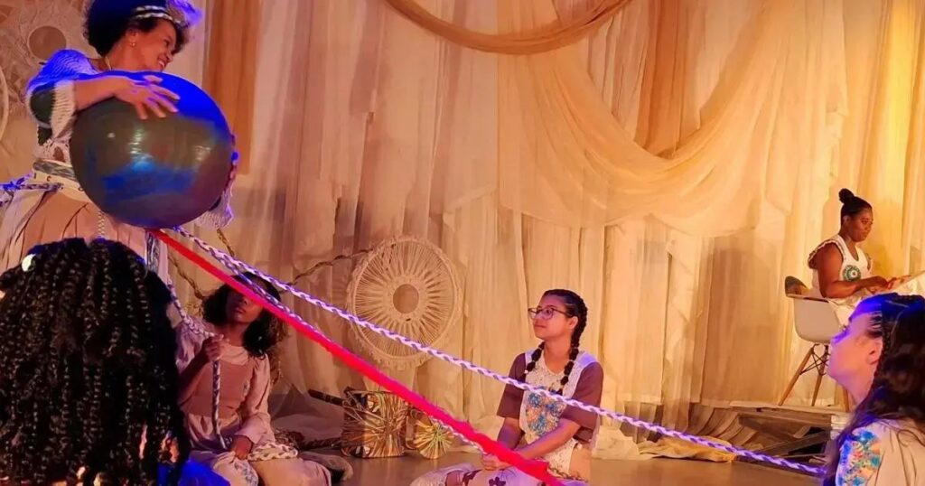 Espetáculo infantojuvenil “Casa Barriga” inicia nova temporada em Salvador