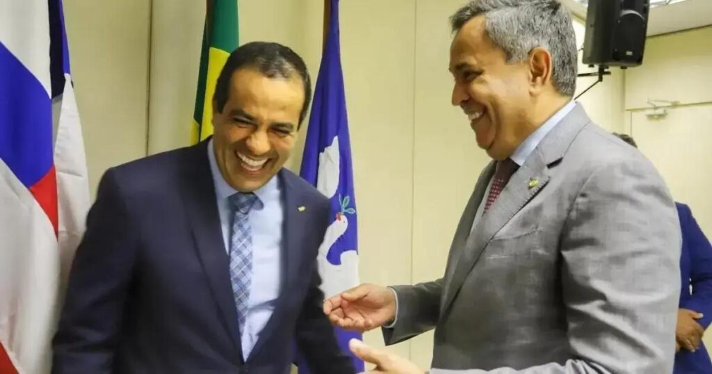 Félix Mendonça nega conflito com Bruno Reis após saída de Andrea