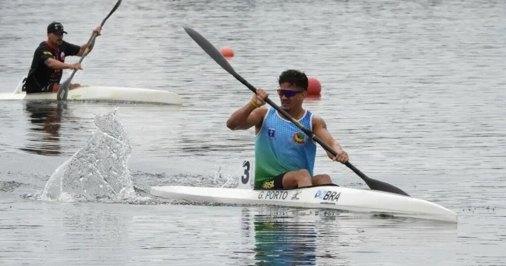 Gabriel Porto brilha e conquista ouro na Copa Brasil de Paracanoagem