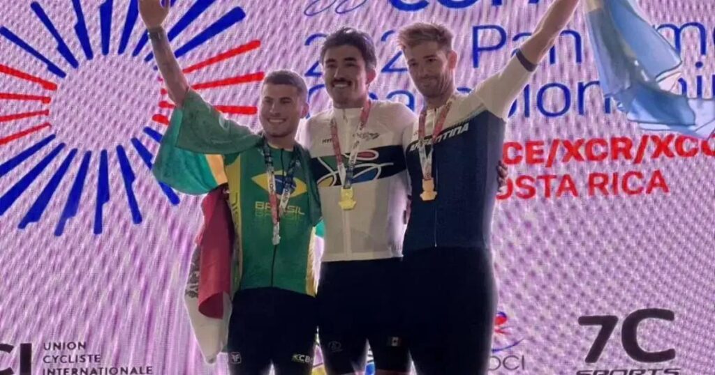 Ulan Galinski conquista prata no Pan-Americano de Mountain Bike 2025