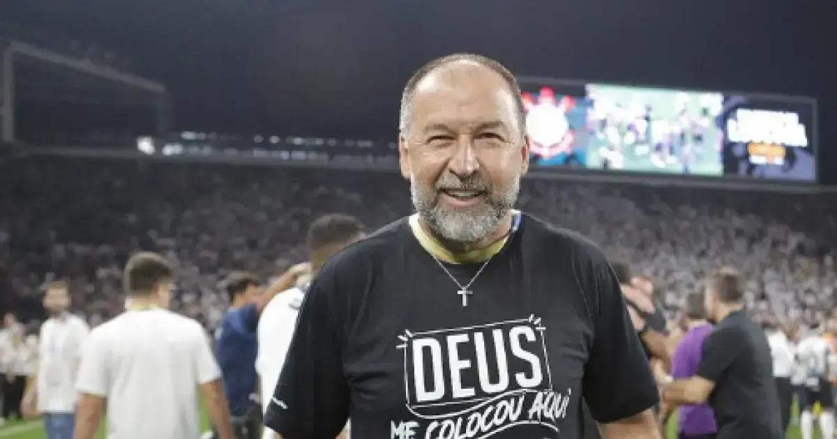 Augusto Melo pode deixar a presidência do Corinthians após crises