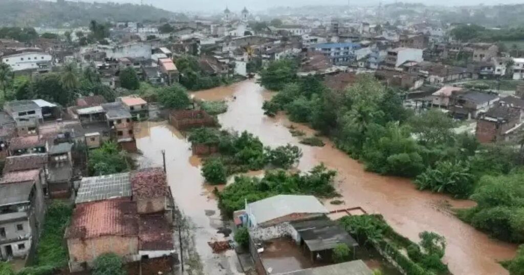 Aulas em Santo Amaro são suspensas por conta das chuvas intensas
