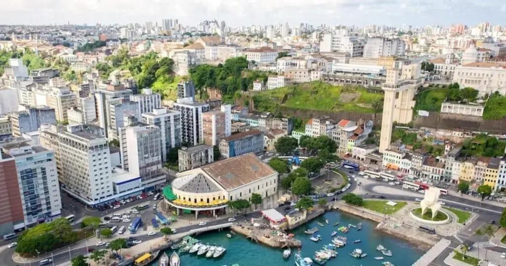 Bahia tem aumento de 61% no número de turistas internacionais em 2025