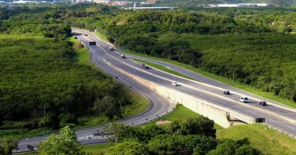 Banco Macquarie compra Monte Rodovias por R$ 2 bilhões na Bahia