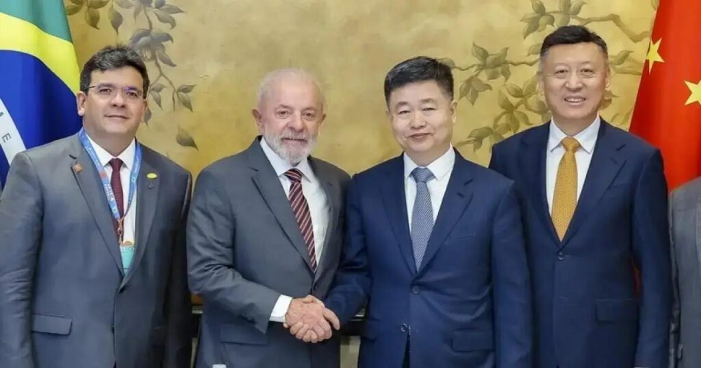 Brasil atrai investimentos de US$ 1 bilhão da China para combustíveis verdes