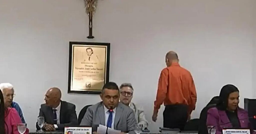 Câmara de Juazeiro reelege presidente para mandato de dois anos