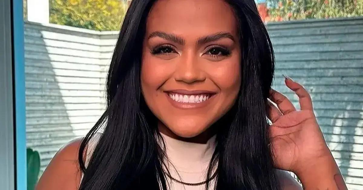 Camila Loures tem voo cancelado para Israel após ataque de míssil