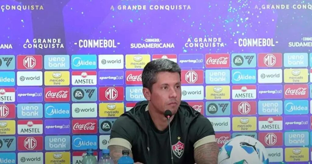 Carpini destaca desigualdade entre investimentos no Vitória e Bahia