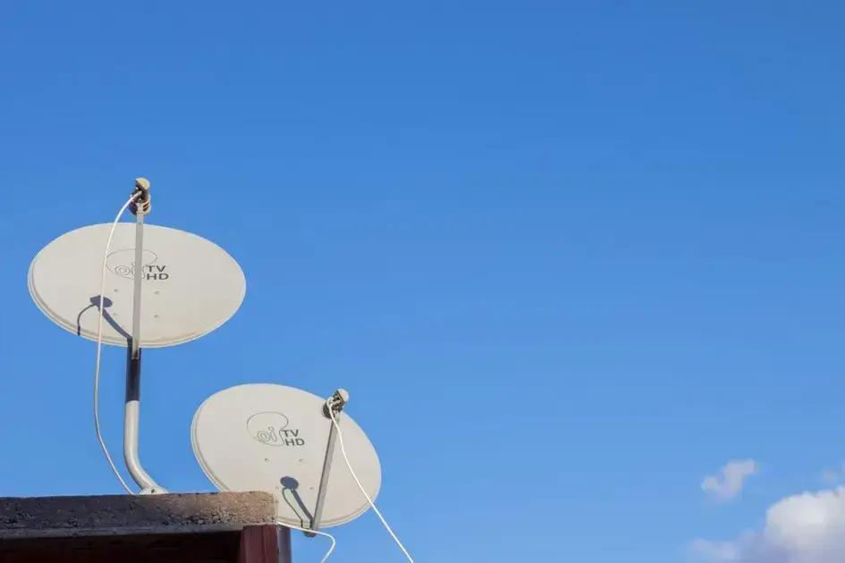 Como solicitar sua antena parabólica de graça se você é do CadÚnico