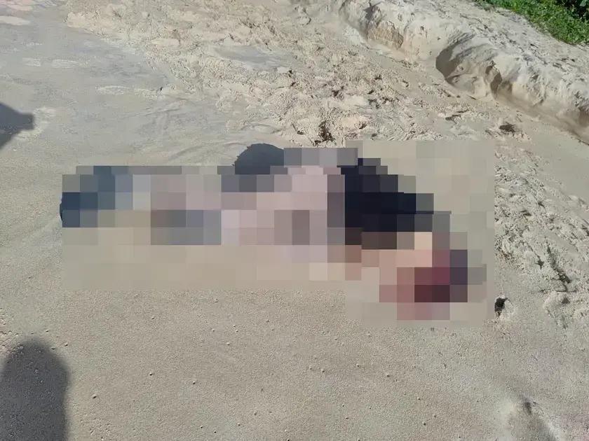Corpo de homem é encontrado na praia com sinais de violência
