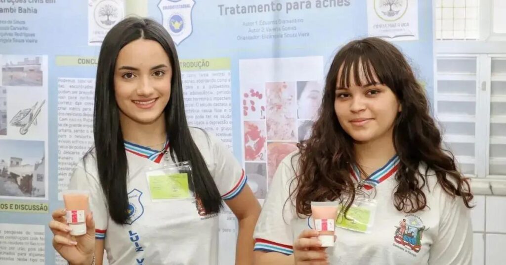Estudantes baianas criam creme anti-acne com tomate-cereja