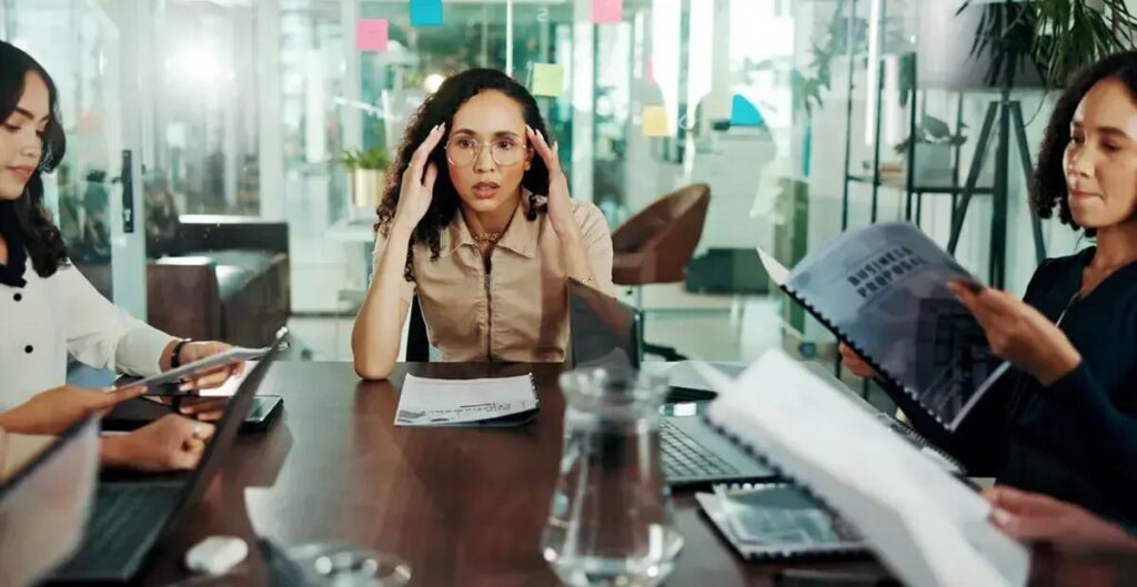 Identificando Erros Silenciosos que Impedem o Crescimento das Empresas Contábeis