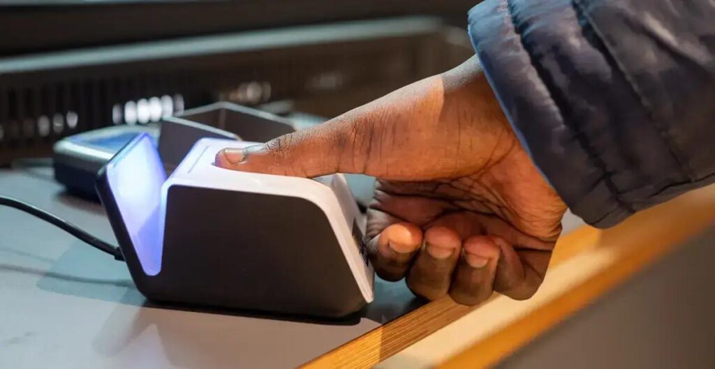 INSS renova cadastro biométrico para liberar empréstimos consignados