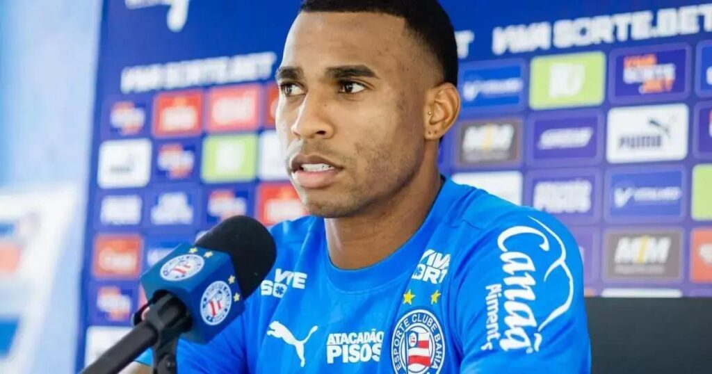 Jean Lucas pede foco do Bahia em jogo contra o Flamengo no Brasileiro