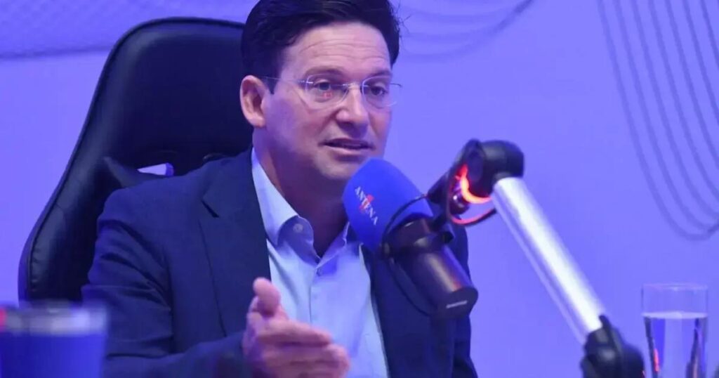 João Roma critica governo do PT sobre a situação da BR-101 na Bahia