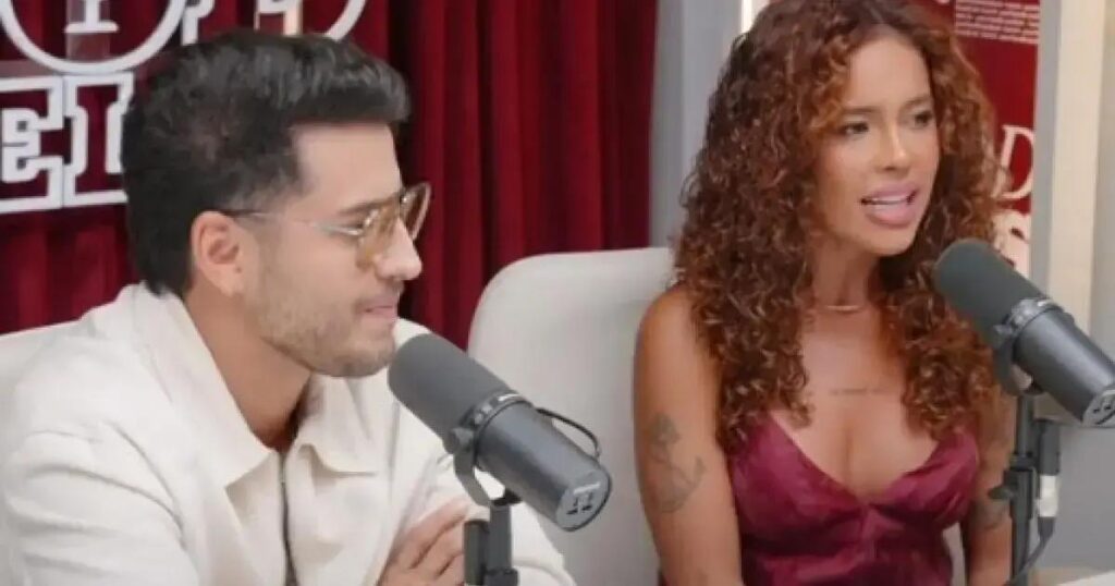 Kevi Jonny relata início polêmico do namoro com Sthe Matos