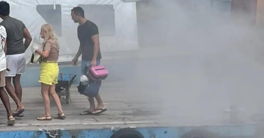 Lancha com 22 passageiros pega fogo durante travessia para Morro de São Paulo