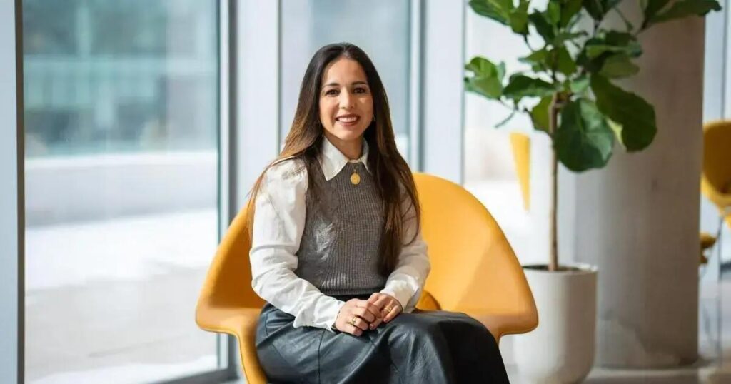 Lilian Marins compartilha trajetória profissional em podcast sobre Canadá