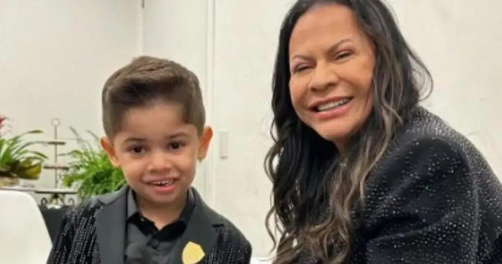 Mãe de Marília Mendonça se emociona com declaração do neto sobre a mãe