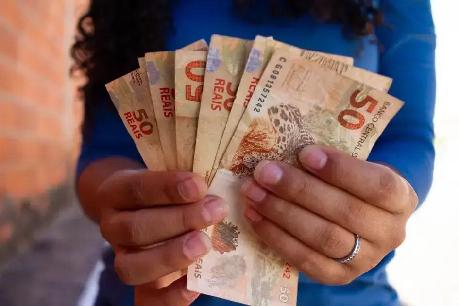 Mães de Pernambuco: O programa que transforma vidas com auxílio financeiro