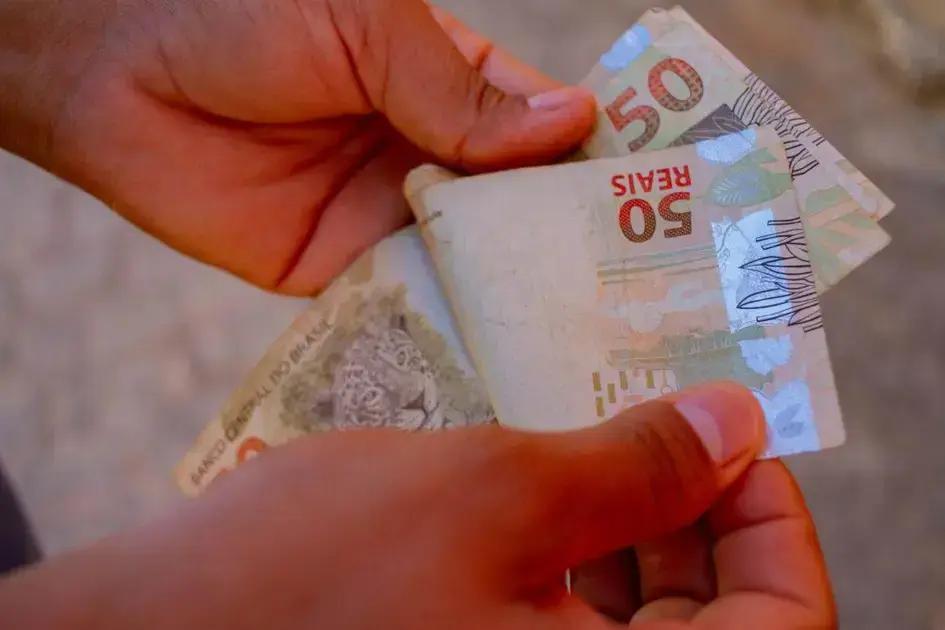 Maio traz novos pagamentos do governo para milhões no Brasil