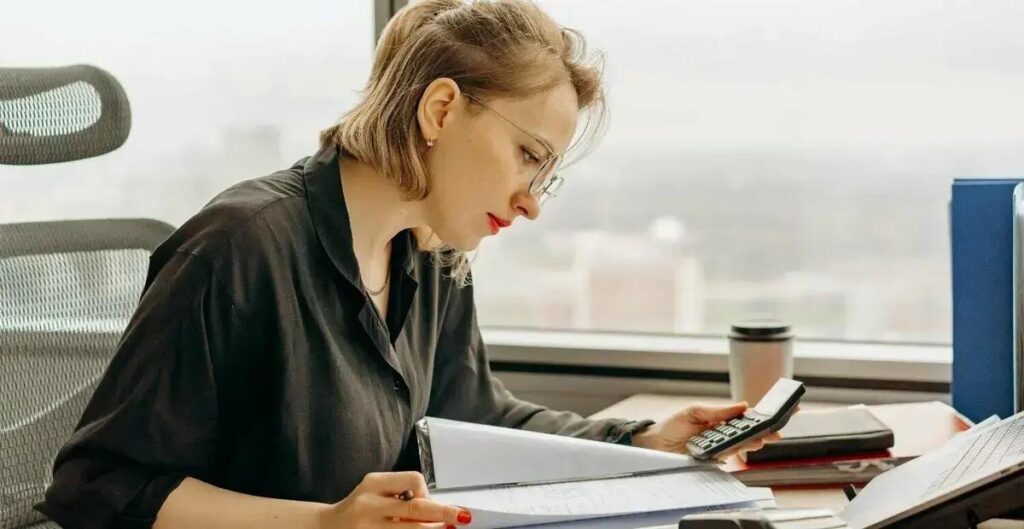 Pessoas físicas agora obrigadas a entregar DCTFWeb de tributos federais