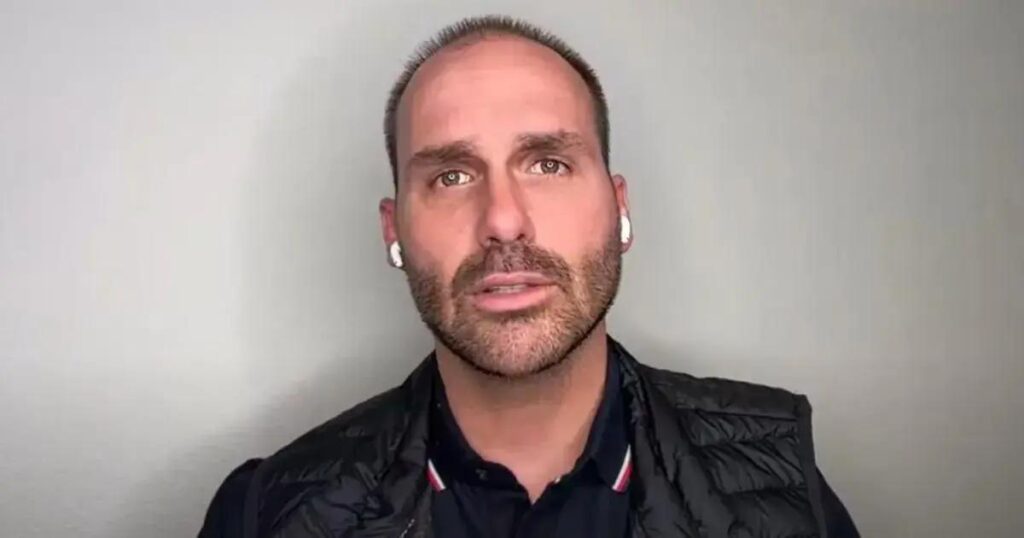 PGR solicita investigação sobre Eduardo Bolsonaro e depoimento de Jair