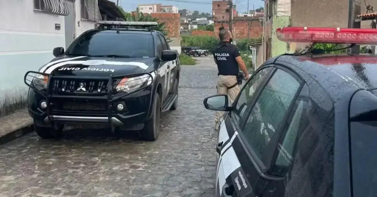 Polícia detém dois e apreende adolescente em Santo Antônio de Jesus
