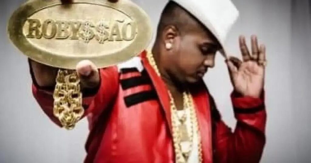 Robyssão é condenado a pagar R$60 mil por plágio a Olodum