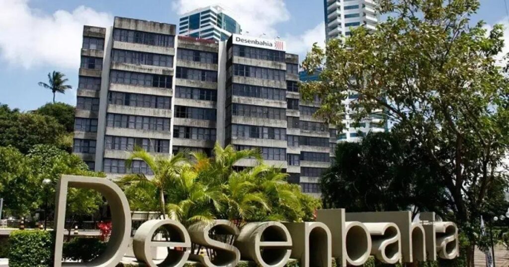 Roda de conversa discute financiamento da educação pública em Salvador