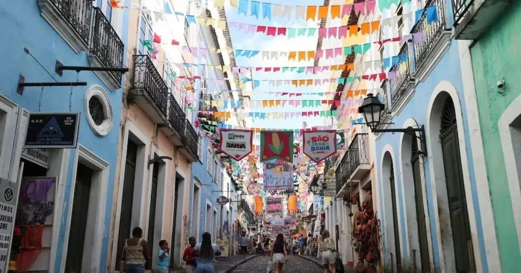 Salvador é o destino mais buscado na Bahia para viagens em junho