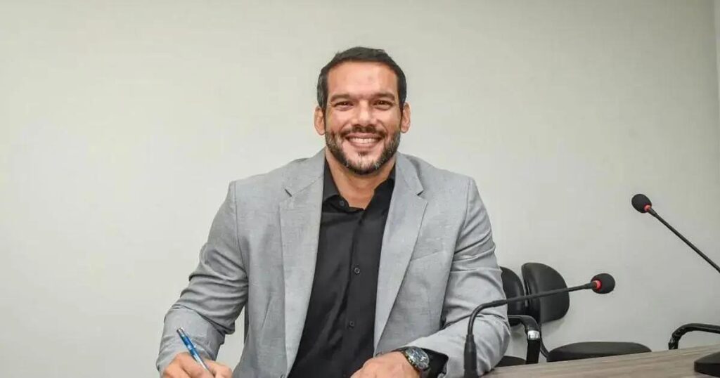 Samir Xaud é eleito presidente da CBF em pleito unânime