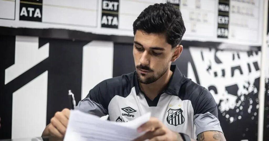 Santos notificado pela FIFA por dívida de 2,5 milhões com clube português