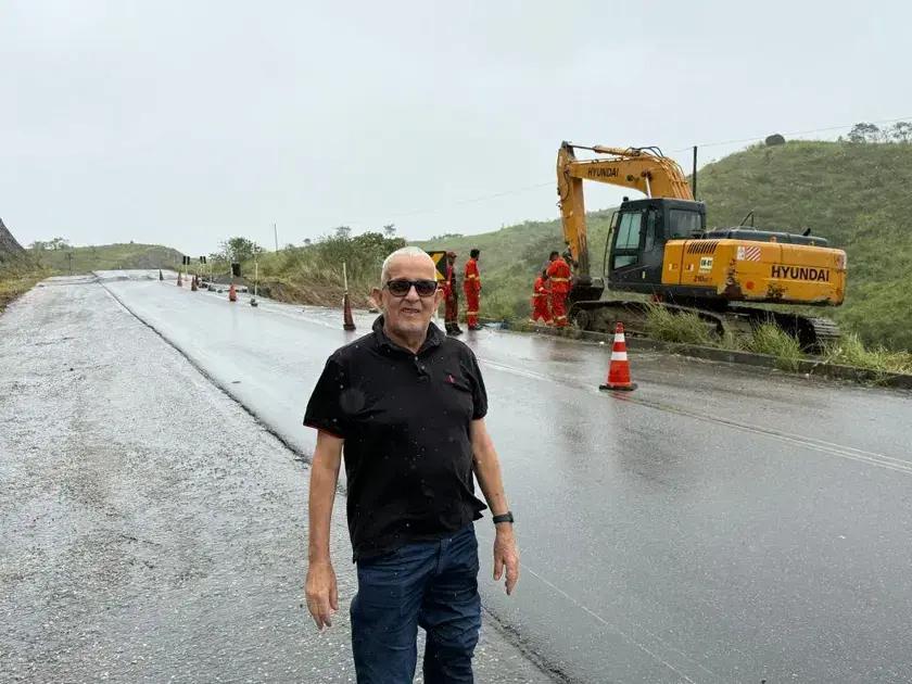 SEINFRA inicia reparo urgente na BA-680 entre Potiraguá e BR-101