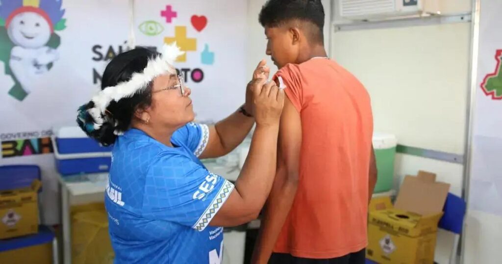 Sesab estende vacinação contra gripe em postos de saúde na Bahia