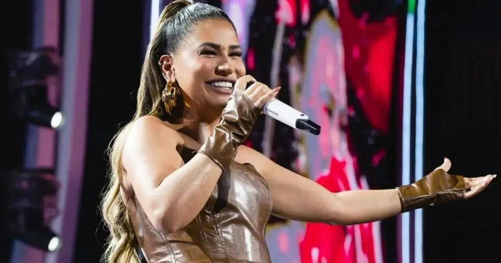 Simone Mendes conquista 1º lugar no Spotify Brasil com Saudade Proibida