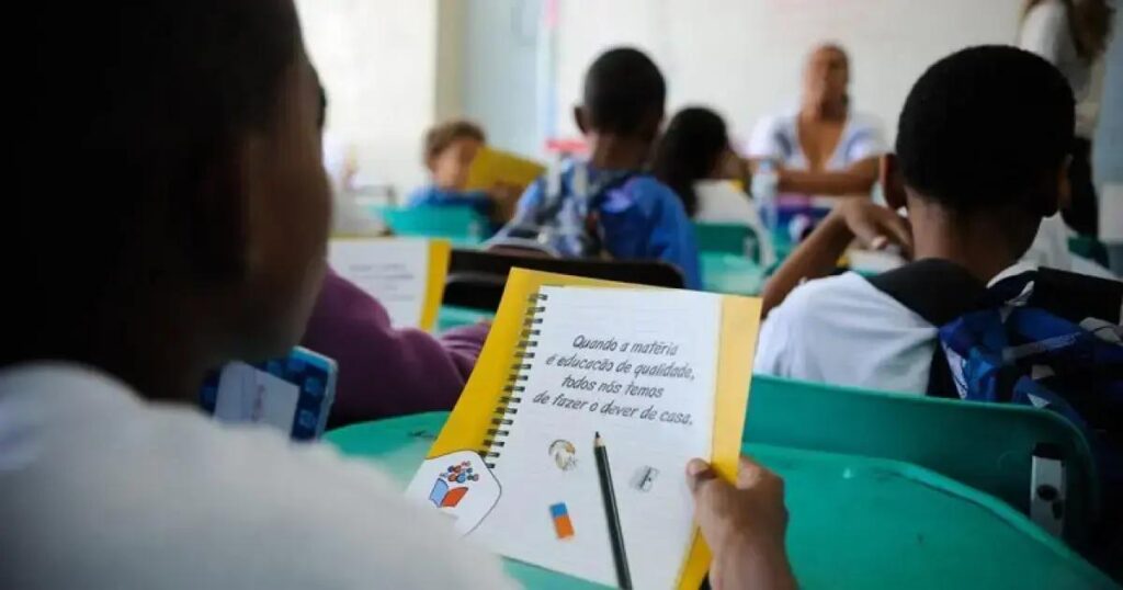 Somente 12% dos municípios baianos têm avaliação positiva na educação