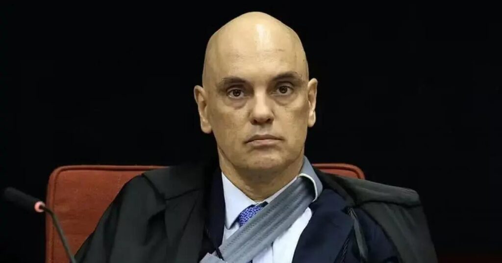Tensão no STF: Moraes exige verdade de ex-comandante do Exército