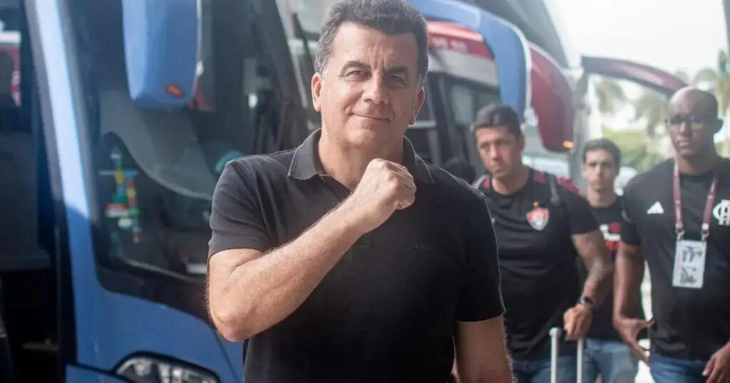 Vitória se tornará SAF até 2027, afirma Fábio Mota