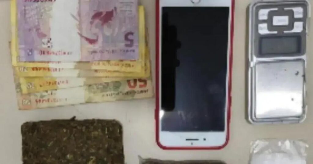 Adolescente é apreendido por suspeita de tráfico em Cândido Sales