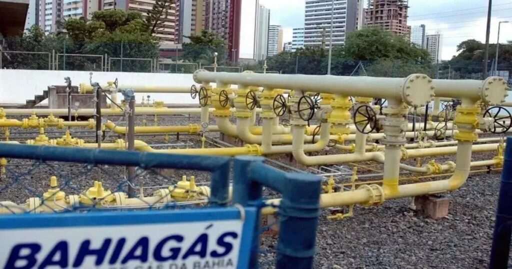 AL-BA apresenta projeto para reduzir o preço do gás natural na Bahia