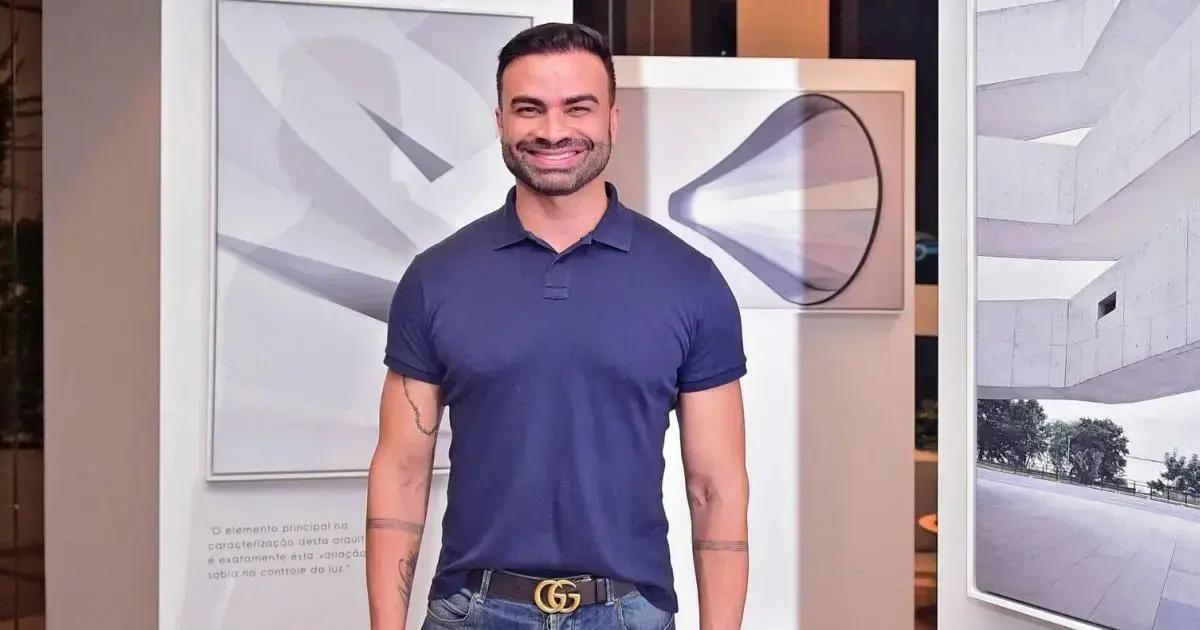 Arquiteto Flávio Moura comemora aniversário com festa em São Paulo