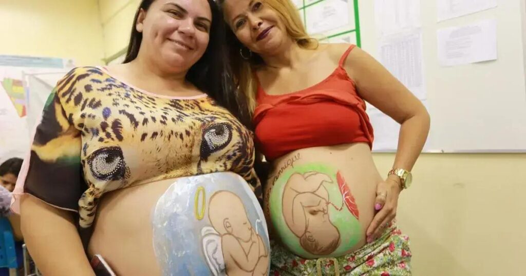 Aumento de Mulheres Sem Filhos na Bahia: O Papel da Educação