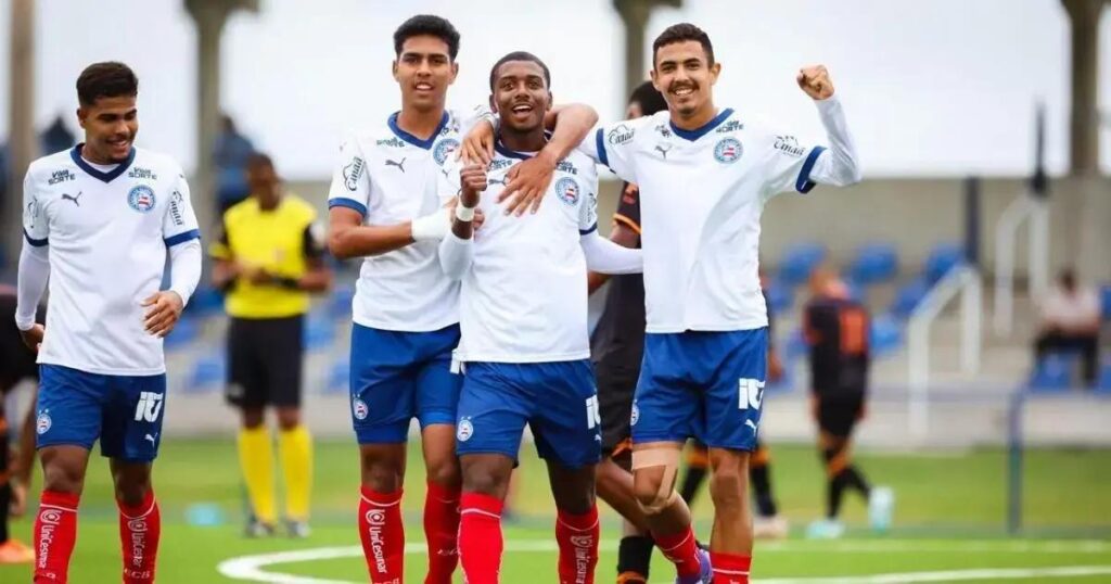 Bahia goleia SSA por 9 a 0 e se mantém líder do Baianão Sub-20