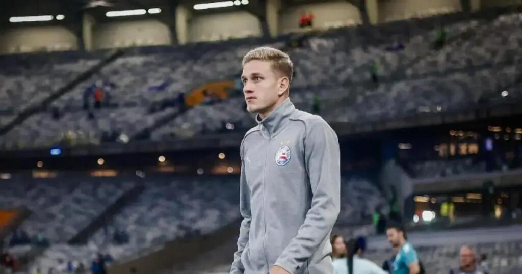 Bahia renova contrato de Jota até 2027 com cláusula acionada