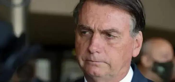 Bolsonaro e mais réus são ouvidos em interrogatório no STF hoje