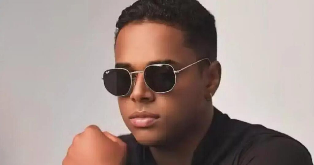 Cantor de Arrocha é preso por agressão à companheira em Santo Antônio de Jesus